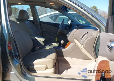 2008 Nissan Altima 2.5 S from USA, damaged, VIN 1N4AL21E18N410649